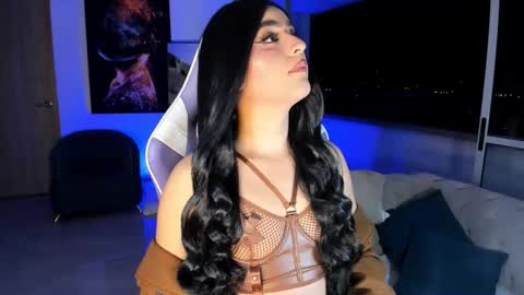 Sophie Cardenas ..... independent model online show from March 8, 11:52 pm