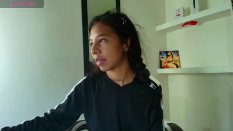 miss_sparkle666 online show from October 17, 9:45 am
