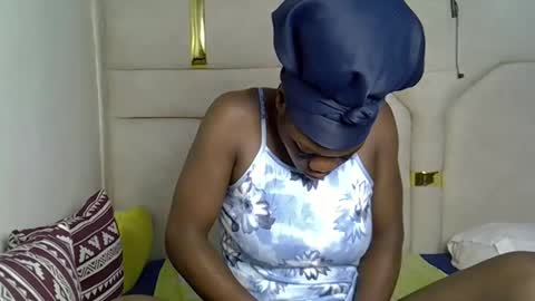 Snapshot of miss_squirty2 chatting on February 27, 9:20 am jasmine online show from February 27, 9:20 am