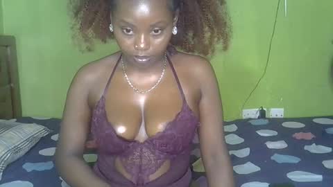 Snapshot of miss_staceyy chatting on June 2, 8:44 pm Stacey online show from June 2, 8:44 pm