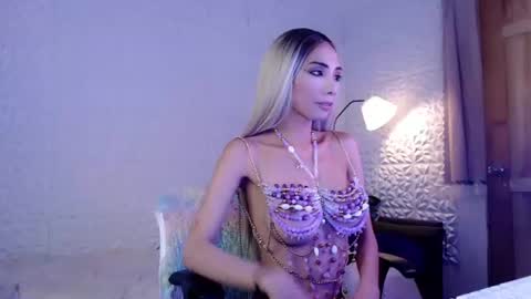 IM SUGAR online show from June 16, 11:18 pm