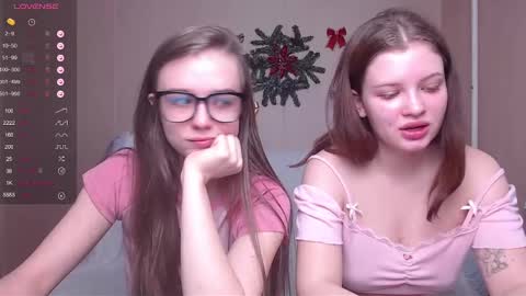 Snapshot of miss_sweetbb chatting on January 14, 5:51 am Bella online show from January 14, 5:51 am