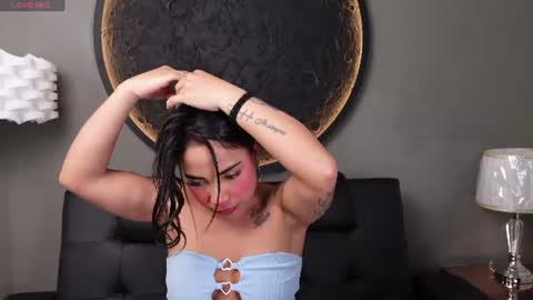 Snapshot of miss_vaiolette chatting on June 16, 11:02 am Vaiolette online show from June 16, 11:02 am