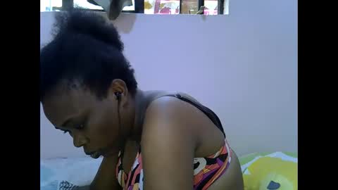 miss_velour online show from June 6, 12:54 pm