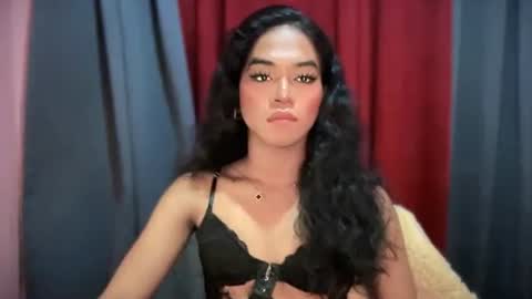 miss_veron_xoxo online show from November 13, 8:24 am