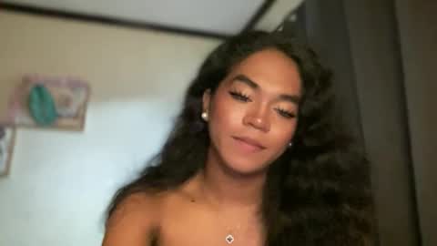 miss_veron_xoxo online show from March 12, 6:19 am