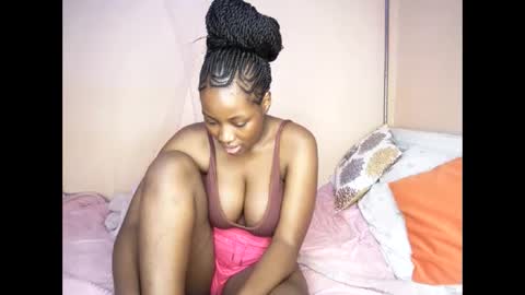 Snapshot of miss_worldfire chatting on May 25, 8:26 pm miss_worldfire online show from May 25, 8:26 pm