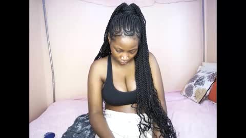 Snapshot of miss_worldfire chatting on May 30, 9:28 am miss_worldfire online show from May 30, 9:28 am