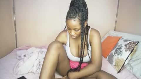 Snapshot of miss_worldfire chatting on June 5, 12:55 pm miss_worldfire online show from June 5, 12:55 pm