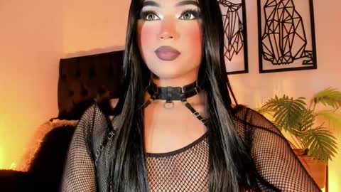 miss_zz online show from November 24, 8:08 pm