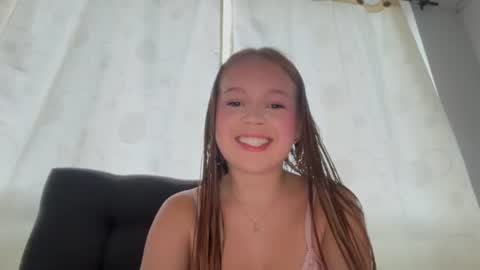 Snapshot of missalannahmm chatting on July 8, 11:09 pm Alannah online show from July 8, 11:09 pm