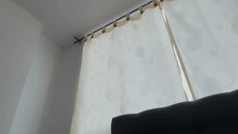 Snapshot of missalannahmm chatting on July 16, 10:16 pm Alannah online show from July 16, 10:16 pm