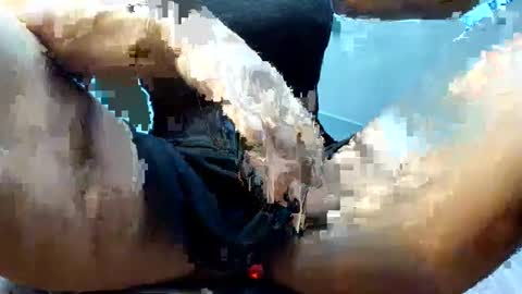 Alesyamuscledoll online show from December 3, 3:33 pm