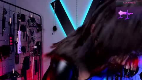 Miss Alix and Mia Slave online show from November 24, 7:02 pm