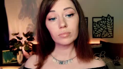 The divine Beverly online show from December 15, 2:37 pm