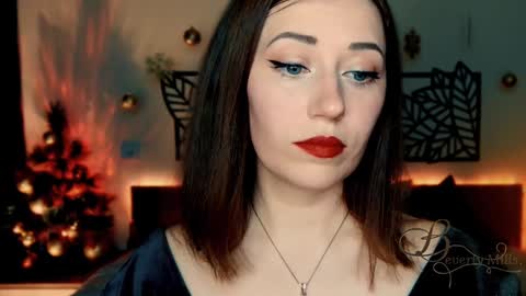 The divine Beverly online show from December 19, 6:23 pm