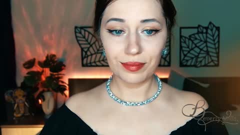 The divine Beverly online show from January 20, 5:06 pm