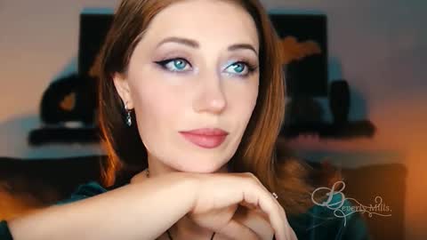 The divine Beverly online show from September 24, 7:39 pm