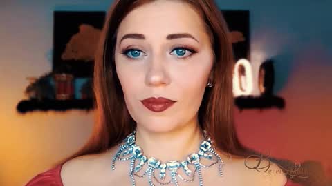 The divine Beverly online show from November 27, 4:25 am