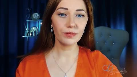 The divine Beverly online show from April 5, 8:55 am