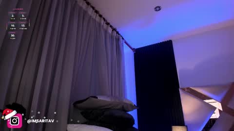 Snapshot of missbrasil_ chatting on December 15, 11:47 am Sara Vanegas online show from December 15, 11:47 am