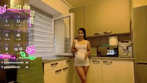 missbya online show from October 1, 5:13 am