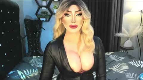PRIESTESS CHANNEL online show from July 11, 2:36 am