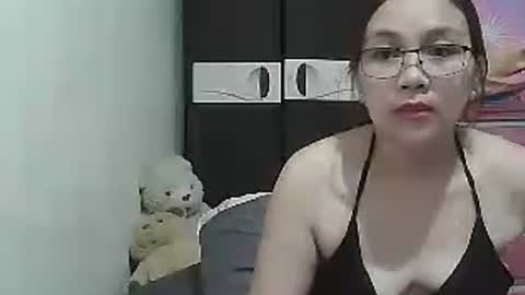 Snapshot of misschantal24 chatting on June 18, 4:13 am Chantal24 online show from June 18, 4:13 am
