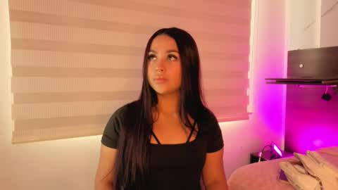 misscheelsee_as online show from October 27, 1:59 pm