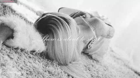 Chloe freelance model Please your thumbs up are important  online show from October 26, 11:31 pm