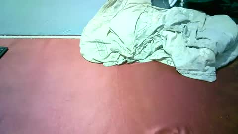 Snapshot of misscuteberry chatting on February 10, 5:41 pm VAL online show from February 10, 5:41 pm