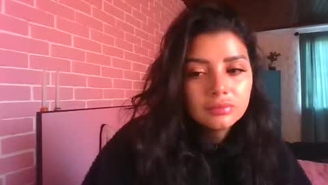 Snapshot of misselii chatting on September 12, 11:32 am melodie online show from September 12, 11:32 am