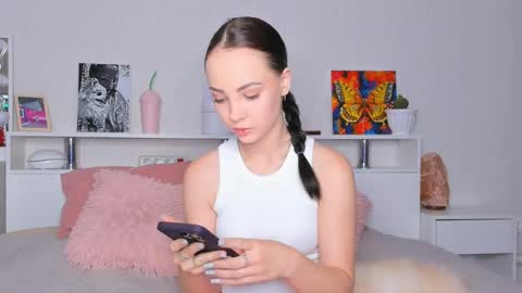 Snapshot of misseliss chatting on June 7, 8:56 pm Hello dear my name Elisa online show from June 7, 8:56 pm