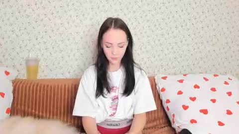 Snapshot of misseliss chatting on June 19, 8:12 pm Hello dear my name Elisa online show from June 19, 8:12 pm