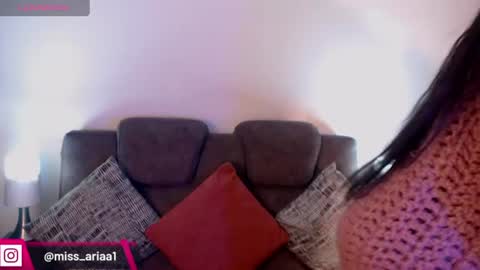 Emilie Diaz online show from June 10, 4:28 pm