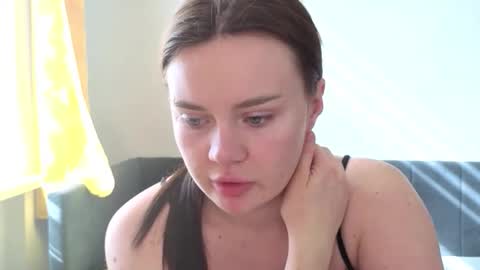 Eva online show from April 6, 1:34 pm