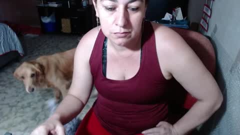 Snapshot of missgomezz_ chatting on April 16, 6:41 pm Maria Gomezz online show from April 16, 6:41 pm