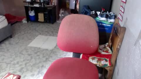 Snapshot of missgomezz_ chatting on April 22, 4:41 pm Maria Gomezz online show from April 22, 4:41 pm