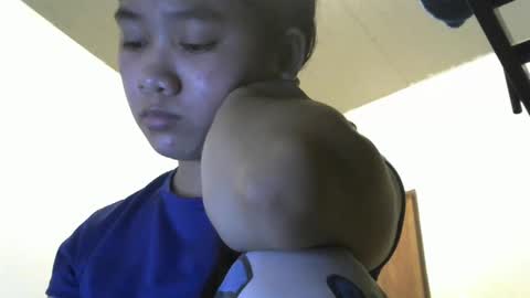 Snapshot of missjona08 chatting on December 4, 5:33 pm Jona online show from December 4, 5:33 pm