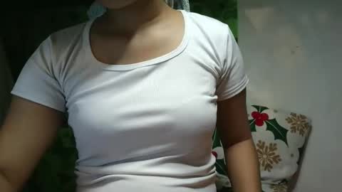 Snapshot of missjona08 chatting on November 29, 8:06 am Jona online show from November 29, 8:06 am