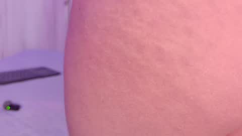 Snapshot of missjuliaa_ chatting on July 12, 7:05 pm A N N Y online show from July 12, 7:05 pm
