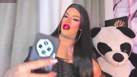 Snapshot of misskassandraa_ chatting on June 14, 9:06 pm kassandra lazcano online show from June 14, 9:06 pm