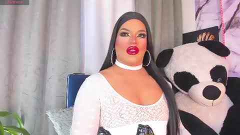 Snapshot of misskassandraa_ chatting on June 23, 12:19 am kassandra lazcano online show from June 23, 12:19 am