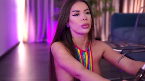 Snapshot of misskiarra chatting on February 14, 8:21 am misskiarra online show from February 14, 8:21 am