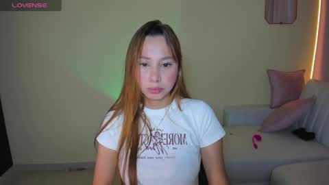Snapshot of misskima chatting on May 22, 1:13 am Kimberly Alejandra online show from May 22, 1:13 am