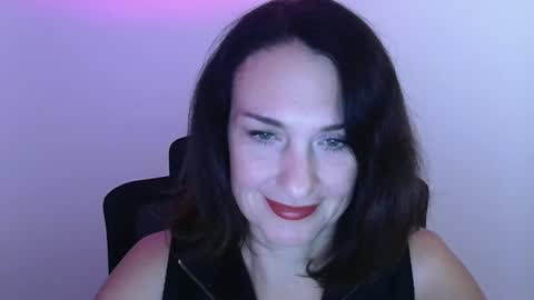 Christina online show from November 1, 12:18 pm