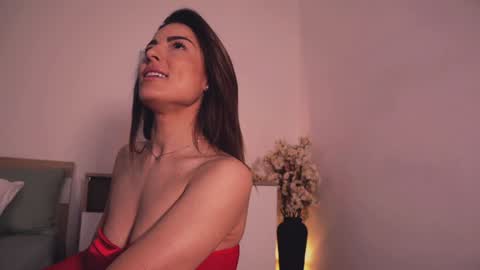 Lullu online show from November 15, 2:35 pm