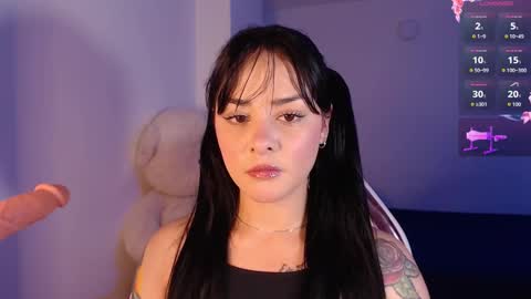 Snapshot of missmariana_ chatting on March 23, 10:47 pm missmariana_ online show from March 23, 10:47 pm