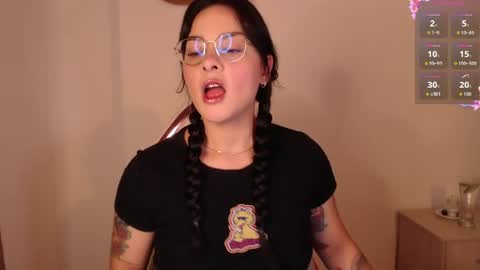 Snapshot of missmariana_ chatting on March 28, 11:37 pm missmariana_ online show from March 28, 11:37 pm
