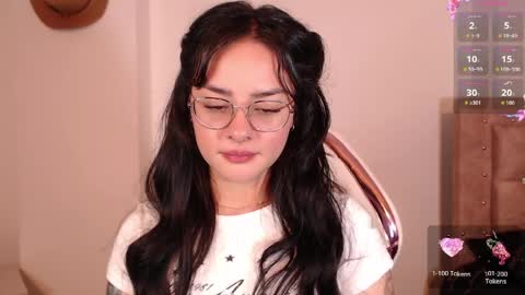 Snapshot of missmariana_ chatting on April 4, 11:57 pm missmariana_ online show from April 4, 11:57 pm